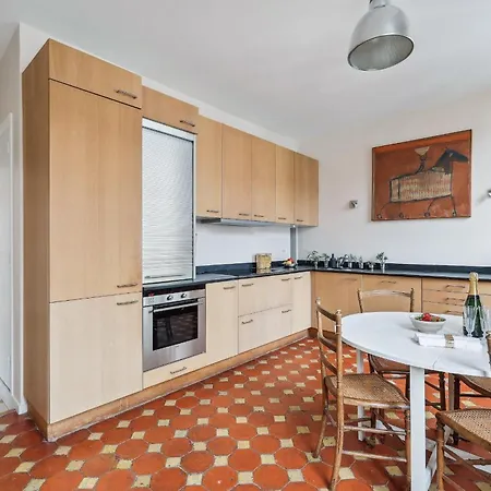 Le Marais & Place Des Vosges - 3br - Cityapartmentstay Apartament